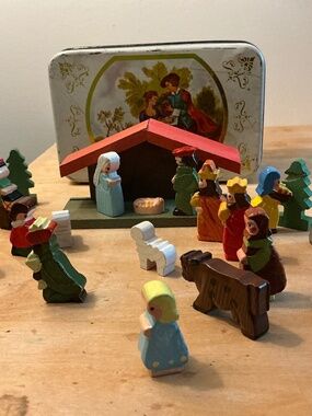 Vintage Italian Folk Wooden Nativity Scene, Wisemen village